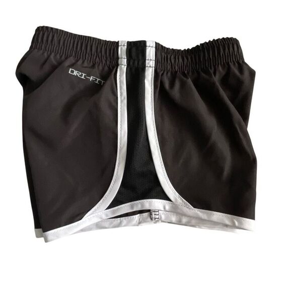NWOT! Nike Black Toddler Running Shorts - Size 3T - Picture 2 of 5